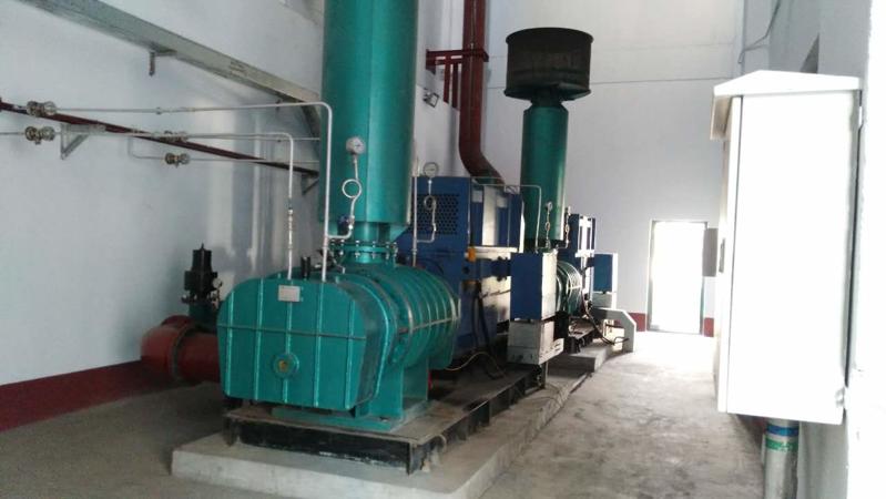 陽泉煤業(yè)集團合作項目三葉羅茨鼓風機使用現(xiàn)場.jpg 陽泉煤業(yè)集團合作項目三葉羅茨鼓風機使用現(xiàn)場