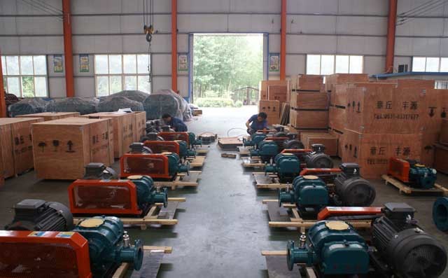 電力行業專用三葉羅茨鼓風機10臺準備發貨中 電力行業專用三葉羅茨鼓風機10臺準備發貨中