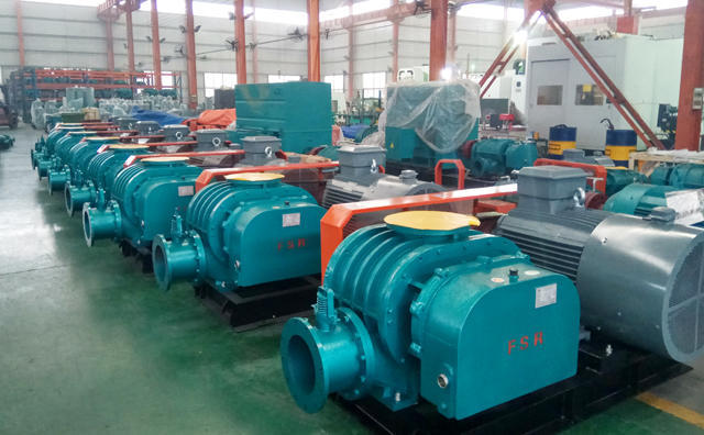 章丘豐源機(jī)械有限公司廠區(qū)車間風(fēng)機(jī)實(shí)景 章丘豐源機(jī)械有限公司廠區(qū)車間風(fēng)機(jī)實(shí)景